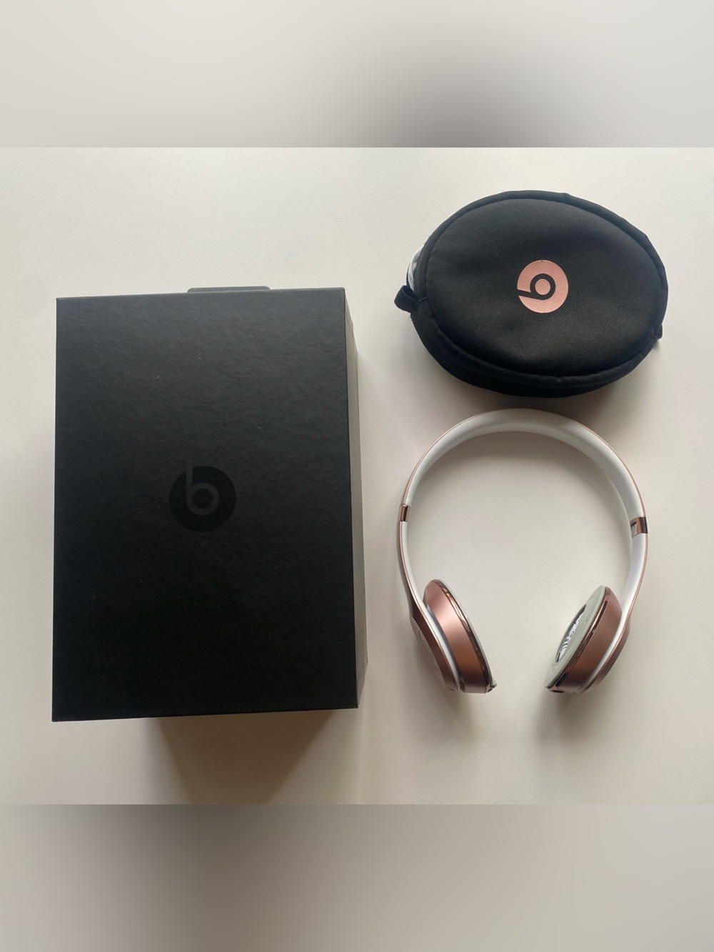 Beats Solo3 Wireless Headphones - Rose Gold (With Box & Case)